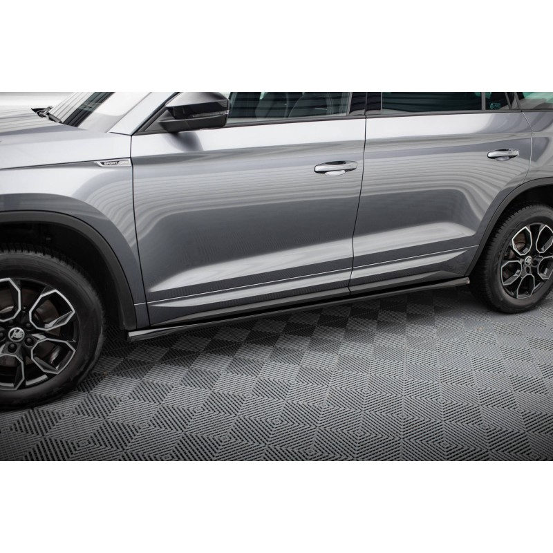 Side Skirts Diffusers Skoda Kodiaq Sportline Mk1 Facelift a 421,03 € uniw-SK-KO-1F-SL-SD1G*20640 chez CAROU TUNING