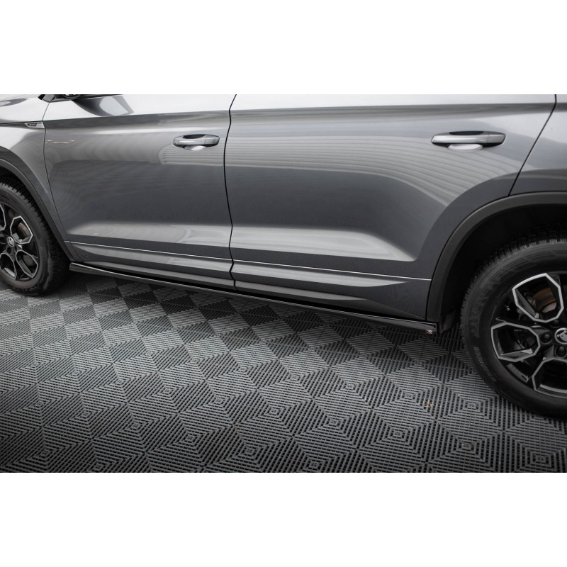 Side Skirts Diffusers Skoda Kodiaq Sportline Mk1 Facelift a 421,03 € uniw-SK-KO-1F-SL-SD1G*20640 chez CAROU TUNING