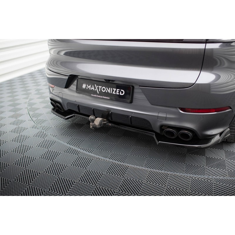 Rear Splitter Porsche Cayenne SUV / Coupe Mk3 Facelift a 421,03 € uniw-PO-CAY-3F-RD1G*20710 chez CAROU TUNING