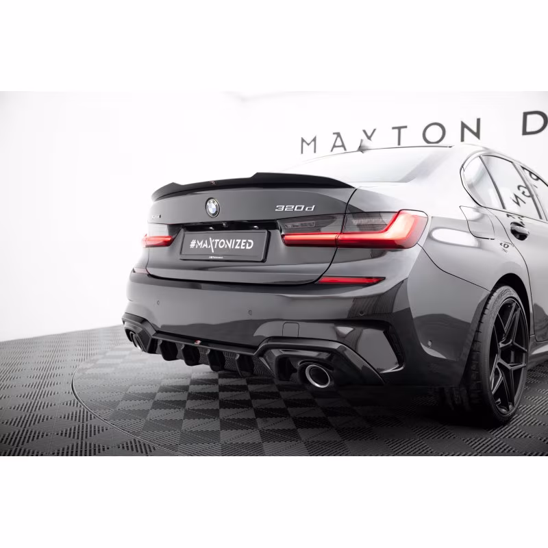Rear Valance BMW 3 M-Pack G20 / G21 (Fits car with towbar) a 410,46 € uniw-BM-3-21-MPACK-RS1RS2RGO_O+RS1RG*21124 chez CAROU TUNING