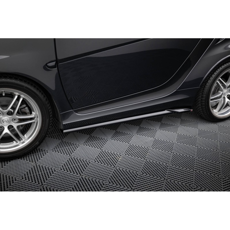 Side Skirts Diffusers Brabus Smart Fortwo C451 Facelift a 421,03 € uniw-BR-SM-FT-451-SD1G*21320 chez CAROU TUNING