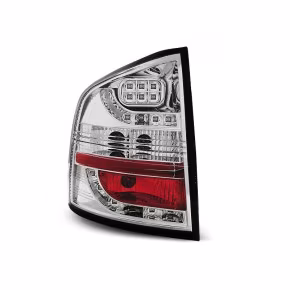  Feux Arrière Led Chromés pour Skoda Octavia II Kombi 2004-2012 à  332,69 €  Chez CAROU TUNING CONCEPT en GuadeloupeFeux Arrière Led Chromés pour Skoda Octavia II Kombi 2004-2012