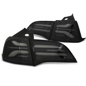 Feux Arrière À Barre LED Noir Fumé pour Tesla Model 3/Y 2017+ a 801,21 € LDTE02 chez CAROU TUNING