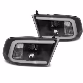 Tube Lumineux Noir pour Dodge Ram 2009-2018 a 643,04 € LPDO22 chez CAROU TUNING