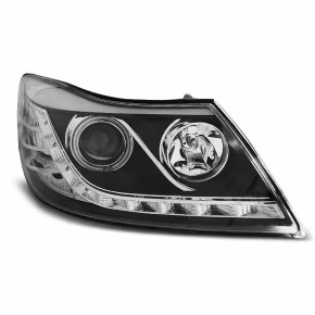  Phares de jour noirs avant pour Skoda Octavia 2009-2012 à  542,00 €  Chez CAROU TUNING CONCEPT en GuadeloupePhares de jour noirs avant pour Skoda Octavia 2009-2012