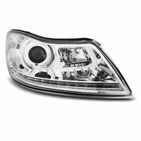  Phares DRL Chrome Avant pour Skoda Octavia 2009-2012 à  705,58 €  Chez CAROU TUNING CONCEPT en GuadeloupePhares DRL Chrome Avant pour Skoda Octavia 2009-2012