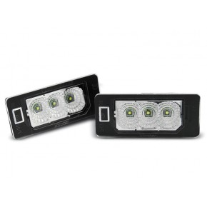 LICENCE LUMIÈRES LED CLARSES s'adapte à AUDI Q5 / A4 08-10 / A5 / TT / VW PASSAT B6 KOMBI a 65,77 € PRAU06 chez CAROU TUNING
