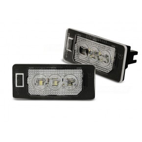 LICENCE LUMIÈRES LED 3xLED s'adapte à AUDI Q5 / A4 08-10 / A5 / TT / VW PASSAT B6 KOMBI a 54,04 € PRAU09 chez CAROU TUNING