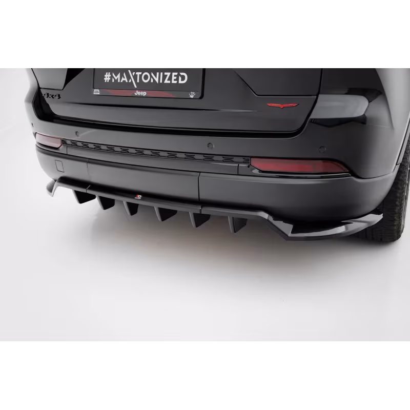 Rear Splitter (with vertical bars) Jeep Grand Cherokee Trailhawk Mk5 a 526,82 € uniw-JE-GC-5-TH-RSD1G+RD1G+RD2G*21851 chez CAROU TUNING