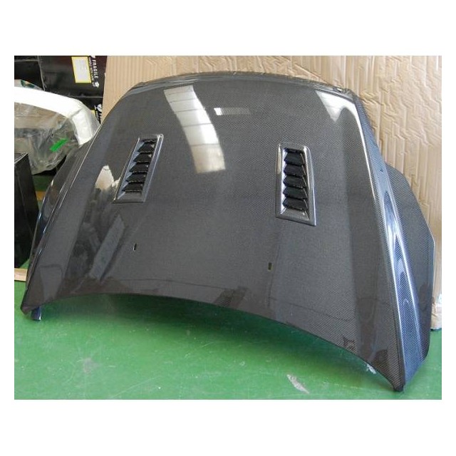 Capot Carbone Ford Focus 2008-2011 RS C/T a 1 437,21 € TCF6225 chez CAROU TUNING