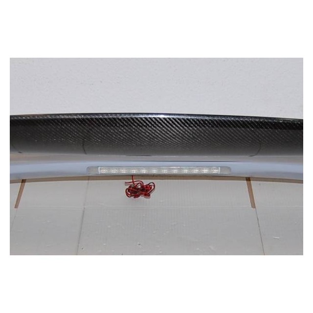 Aileron Subaru '08 WRX Flat Carbone a 962,44 € SLU9292 chez CAROU TUNING