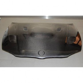 Capot Carbone BMW E81 / E82 / E87 / E88 M3 GTR 4 Prises a 1 587,59 € TCB4162 chez CAROU TUNING