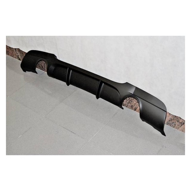 Diffuseur Arrière BMW E90 / E91 335 look M Performance a 397,44 € TCB9035 chez CAROU TUNING