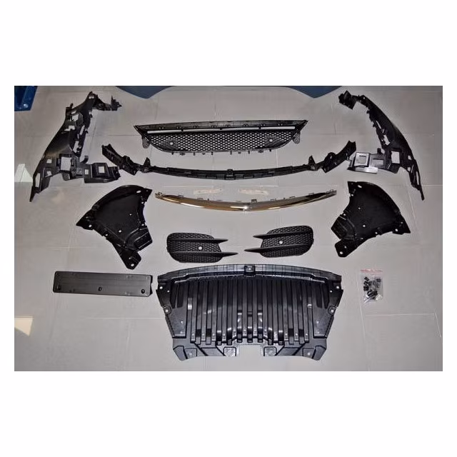 Pare - Choc Avant Mercedes C238 look AMG a 1 394,25 € TCM0220 chez CAROU TUNING