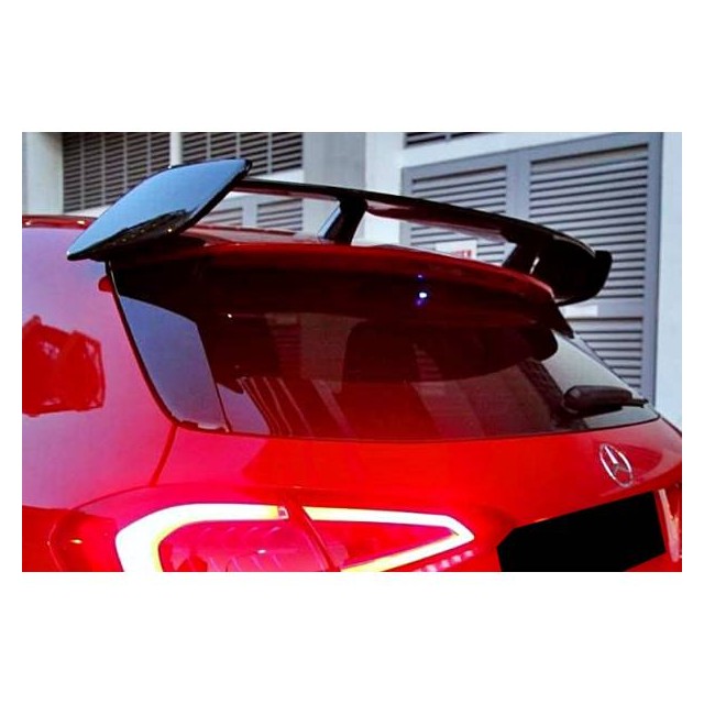Aileron Mercedes W177 Look AMG Noir brillant a 317,95 € SPM1771 chez CAROU TUNING