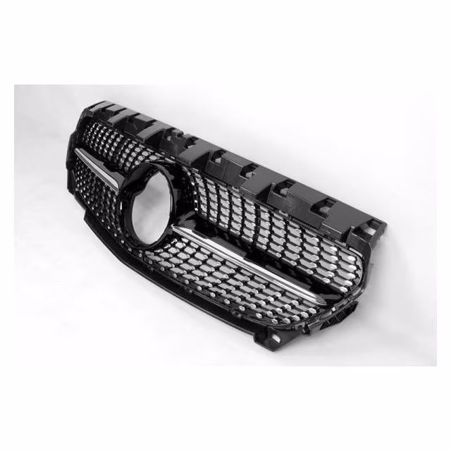 Calandre Mercedes W117 CLA 2017 Look DIAMOND a 234,16 € TCM01901 chez CAROU TUNING