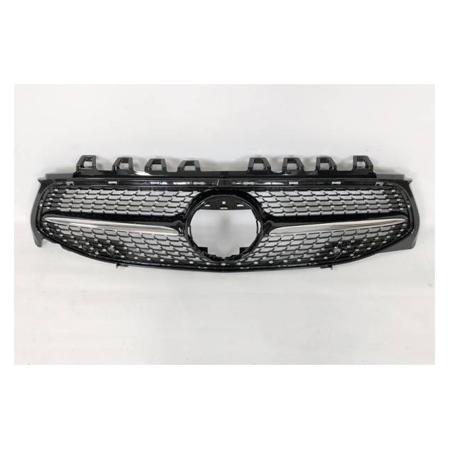 Calandre Mercedes W118 Look Diamond a 234,16 € TCM0263 chez CAROU TUNING