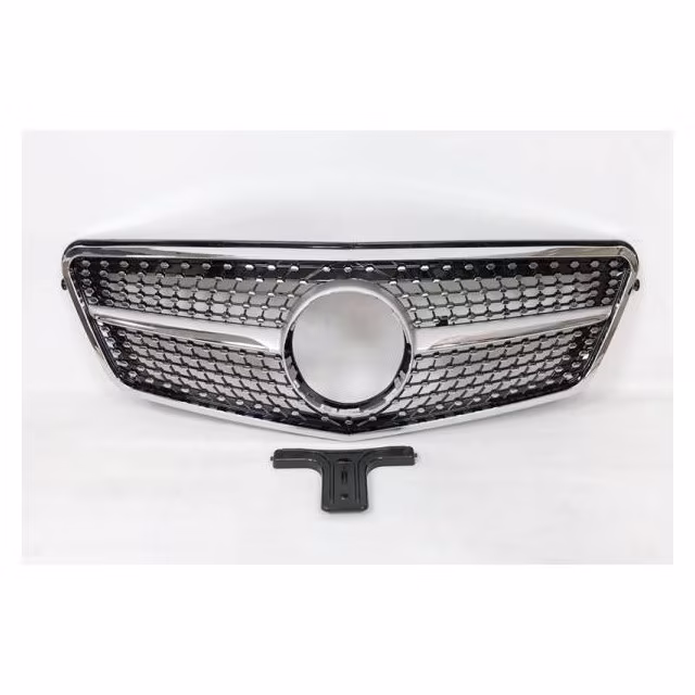 Calandre Mercedes W212 2010-2013 Look Diamond a 341,58 € TCM0280 chez CAROU TUNING