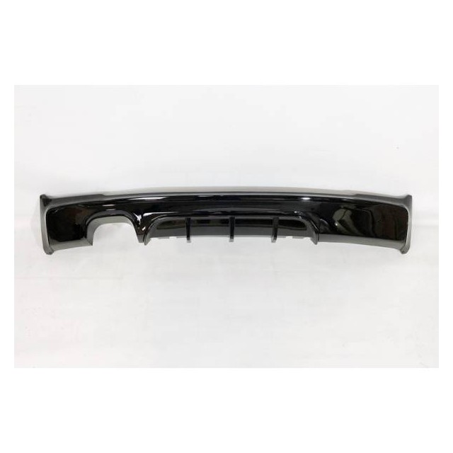 Diffuseur Arrière BMW F22 / F23 look M Performance Noir brillant a 418,92 € TCBF2291 chez CAROU TUNING