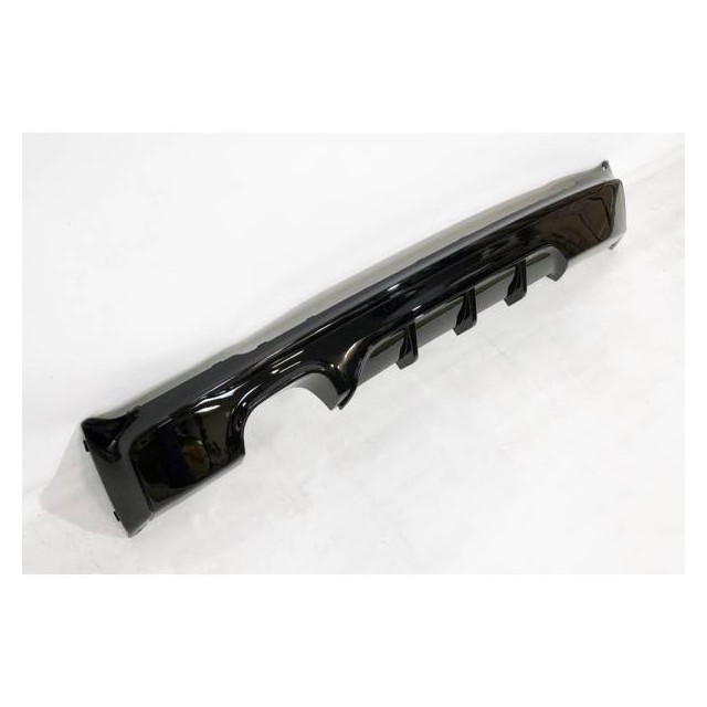 Diffuseur Arrière BMW F22 / F23 look M Performance Noir brillant a 418,92 € TCBF2291 chez CAROU TUNING