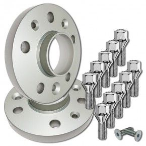 Cales Elargisseurs de voies 5mm incl. boulonnerie Entraxe 120/5 Alésage central 72,6 a 165,00 € chez CAROU TUNING